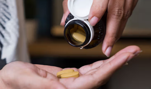 The Ultimate Boost for Men: Combining Tongkat Ali and Multivitamins for Unmatched Health Support